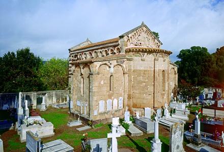Milis (Oristano), Chiesa di San Paolo, esterno: prospetto absidale